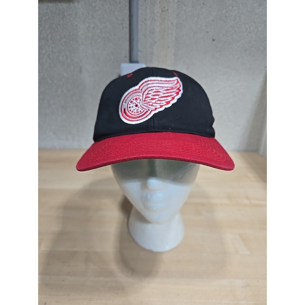 Vintage Sports Specialties Detroit‎ Red Wings NHL Black Snapback Hat Hockey